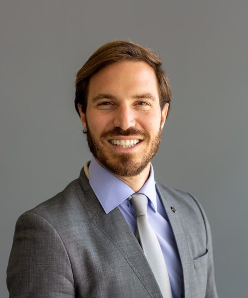 handsome-smiling-confident-businessman-portrait-in-2021-08-30-07-47-24-utc-e1656565431887.jpg handsome-smiling-confident-businessman-portrait-in-2021-08-30-07-47-24-utc-e1656565431887.jpg